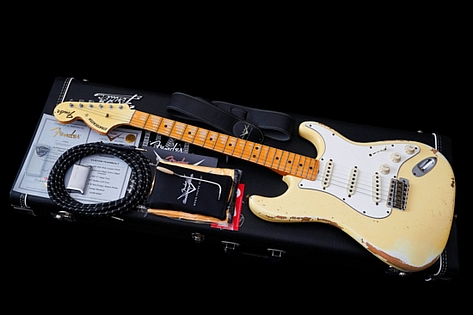 Fender Custom Shop Stratocaster 1969 Heavy Relic Aged Vintage White Limited Run 2013