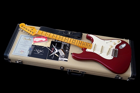 Fender Limited Edition Custom Shop 1955 Celeb Stratocaster Journeyman Relic Cimarron Red